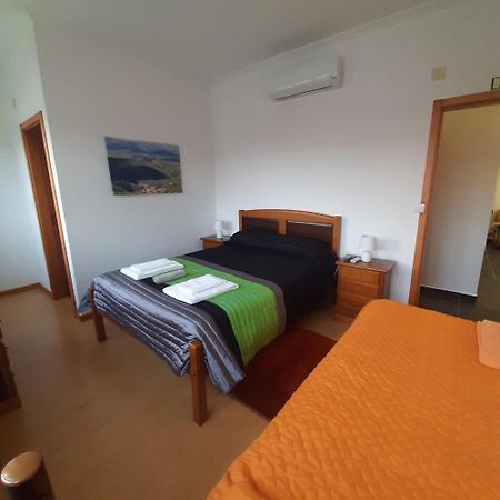Casas Da Escola - "A Escola" - Meas Villa ปัมพิโลซา ดา แซร์ฮา ภายนอก รูปภาพ