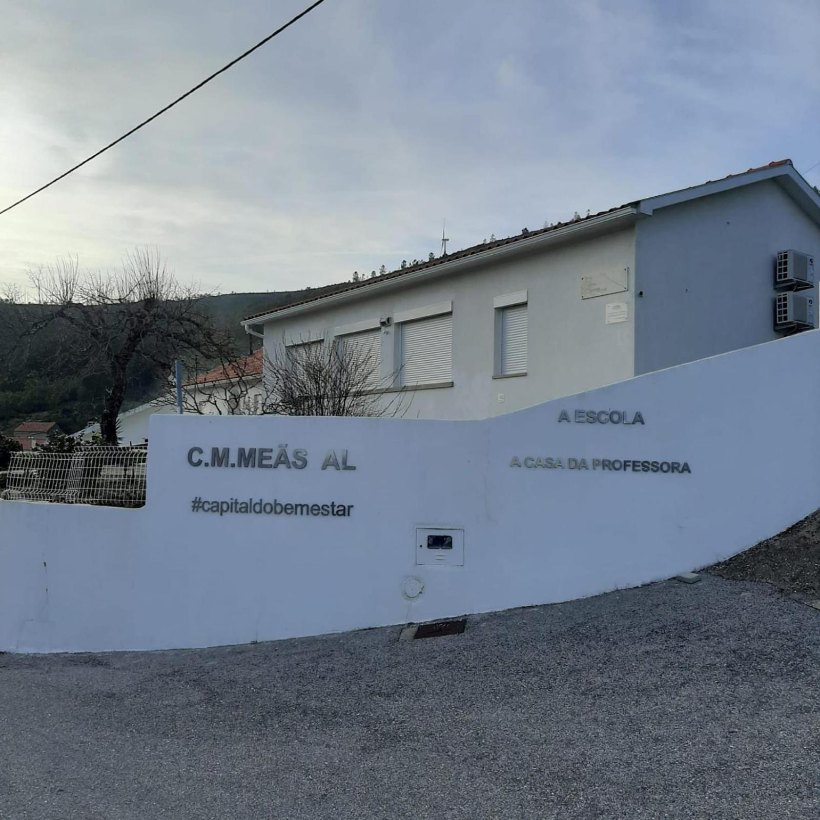 Casa Rural "A Escola" - Meas, Pampilhosa Da Serra Villa ภายนอก รูปภาพ